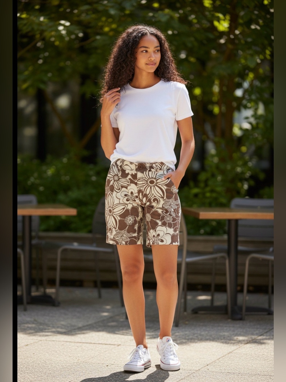 Aeropostale Women's Size 3/4 Floral Bermuda Shorts Brown White Pockets Hippie